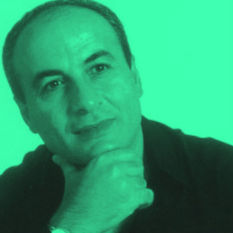 הזמר איציק קלה