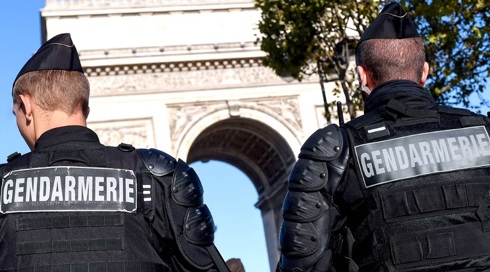 צרפת: מטפלת נאשמת בניסיון הרעלה של משפחה יהודית