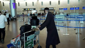 בדרך לאומן (לא) עוצרים בנתב"ג