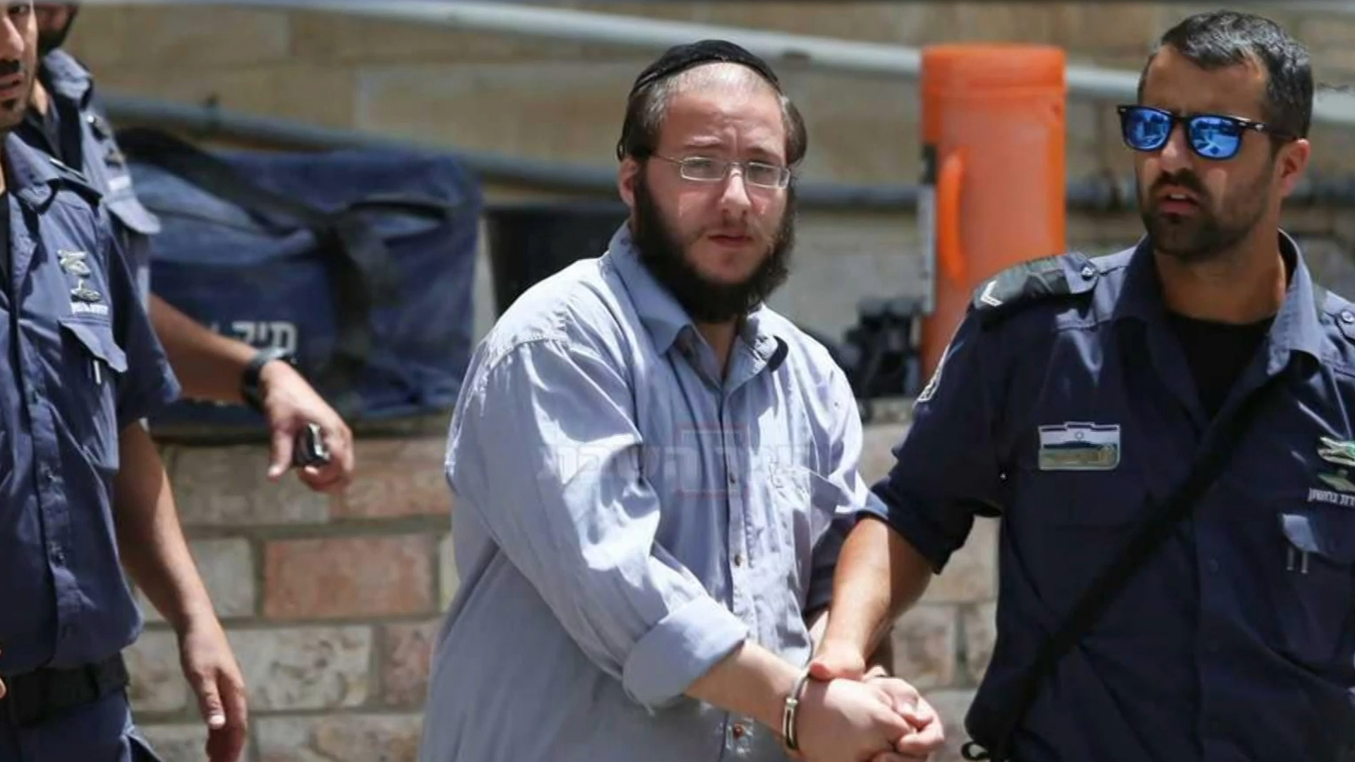 תוקף הילדות