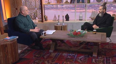 בין השמשות | עונה 3, פרק 15 -  יובל דיין